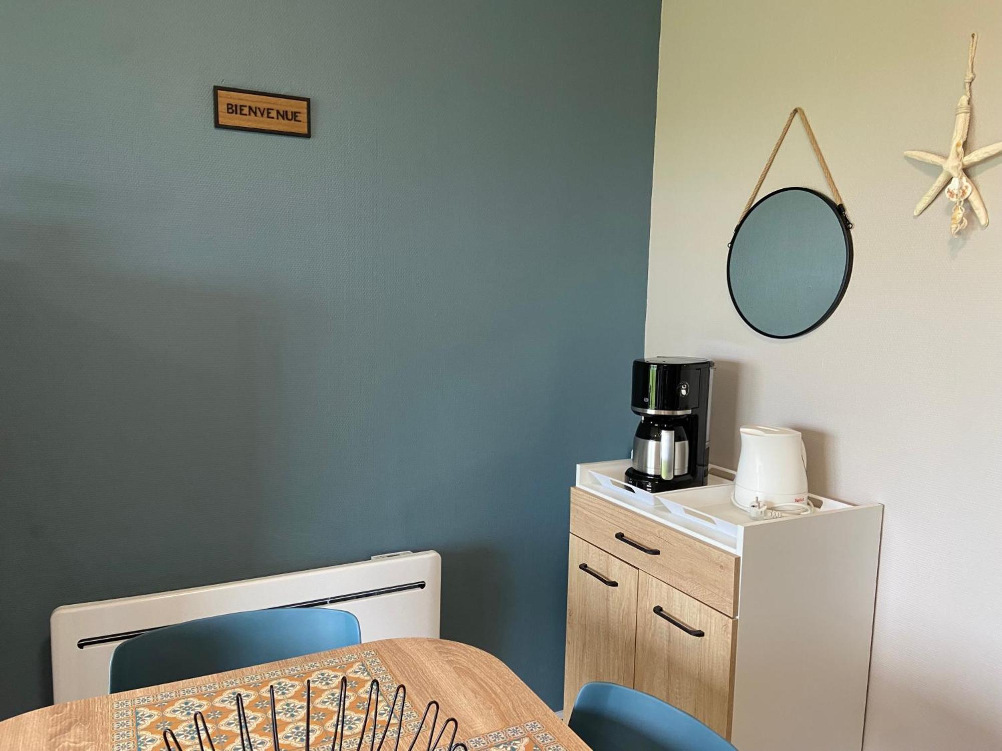 Brise De Mer Sur La Naturelle, Studio A Wimereux , Parking Esterno foto